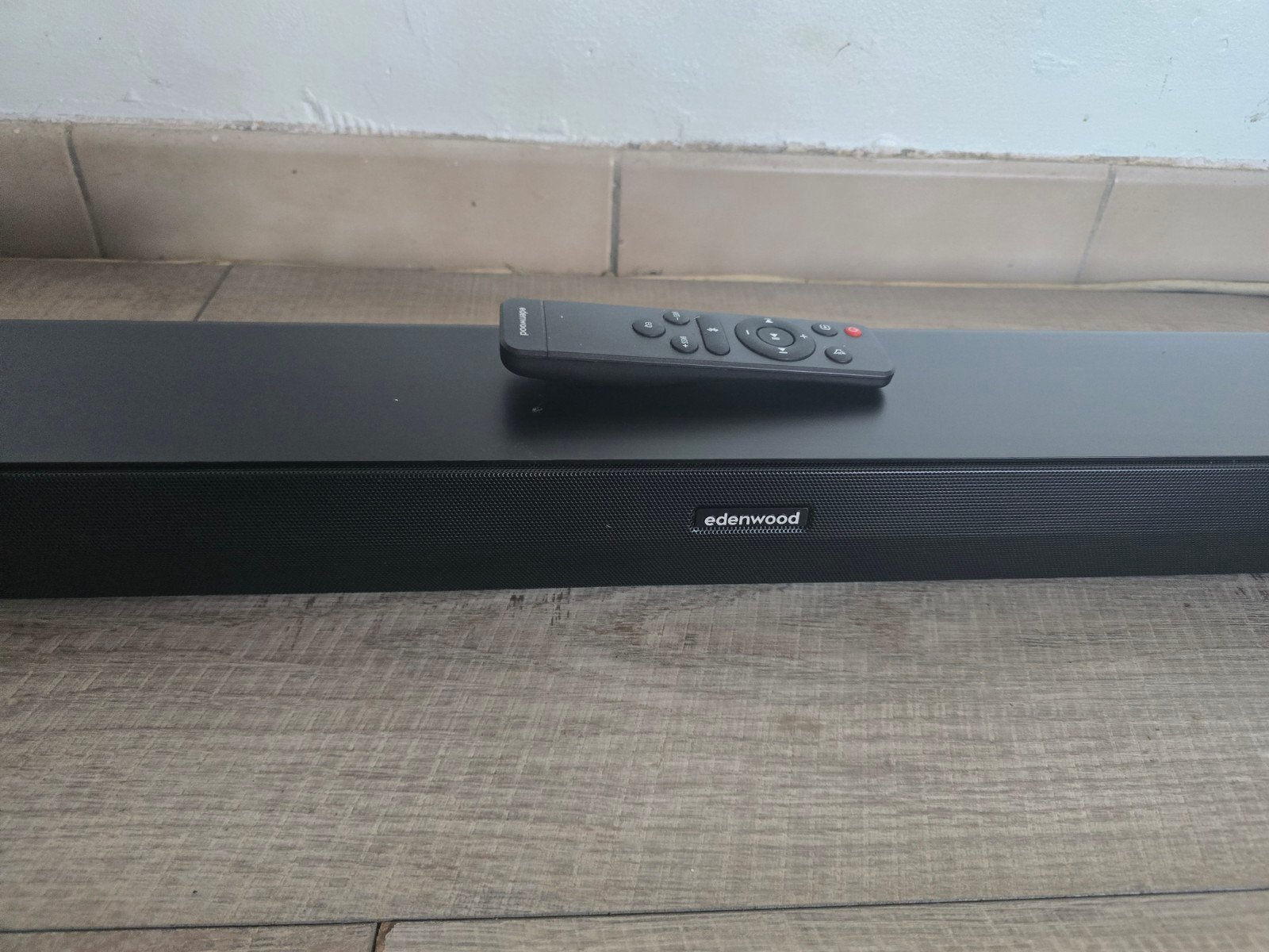 soundbar edenwood, Enlèvement, Bluetooth