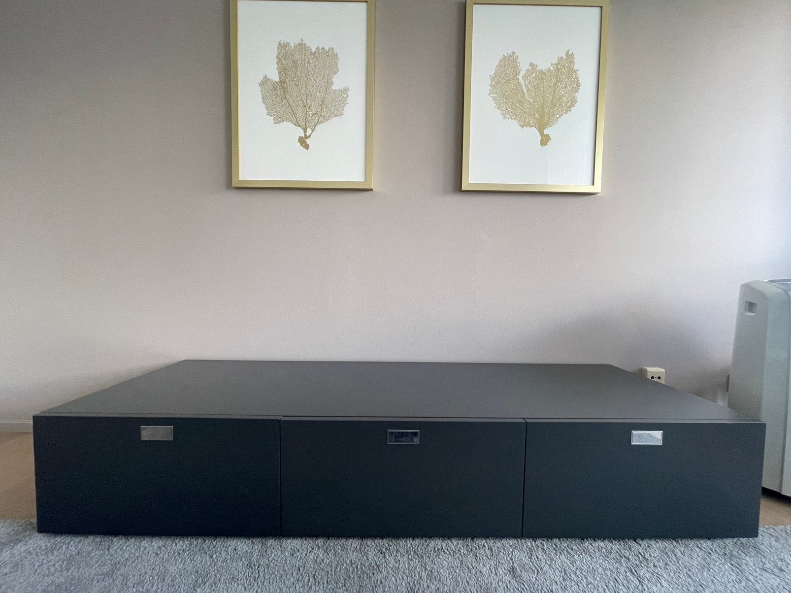 Lage design dressoir, Maison & Meubles, Armoires | Commodes, Comme neuf, Enlèvement