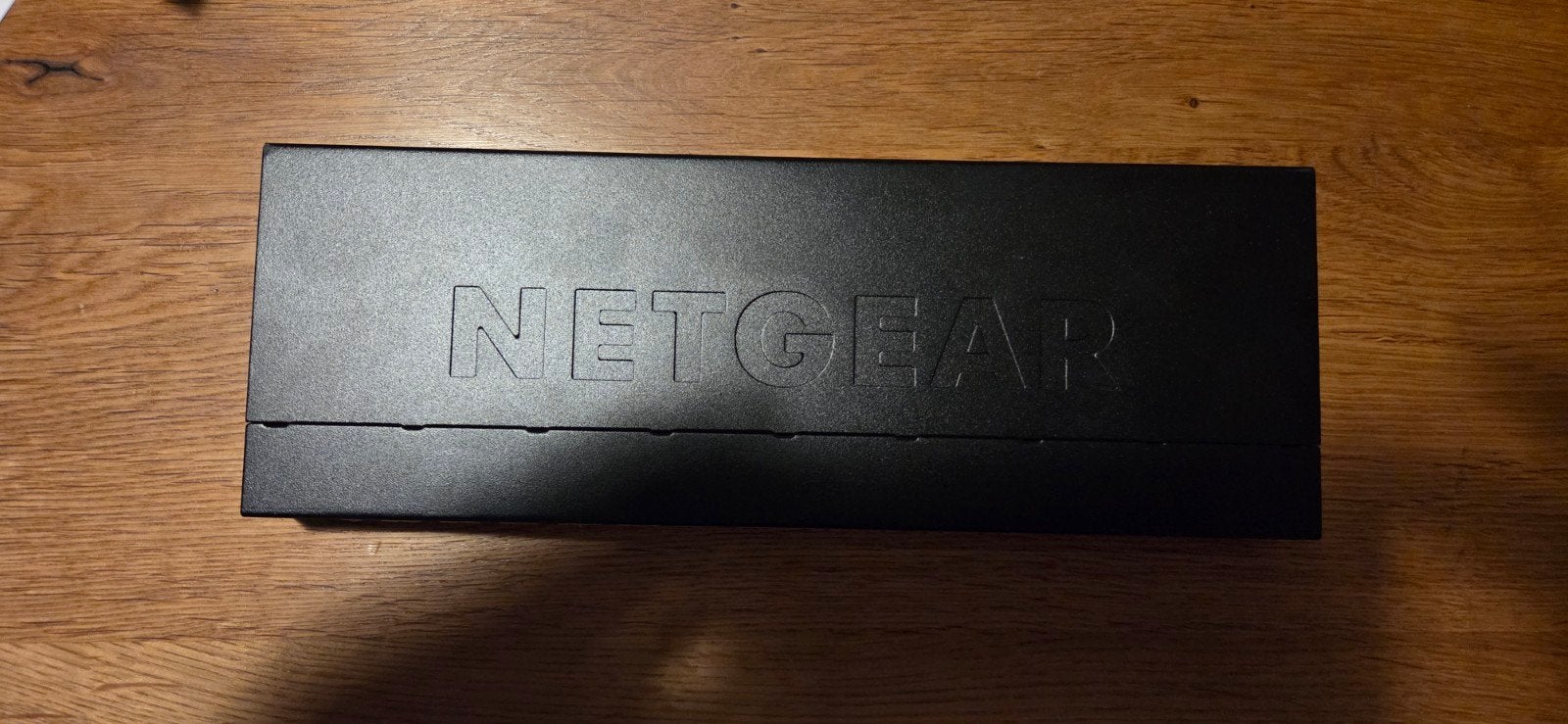 netgear GS316 unmanageable switch, Informatique & Logiciels, Commutateurs réseau, Enlèvement