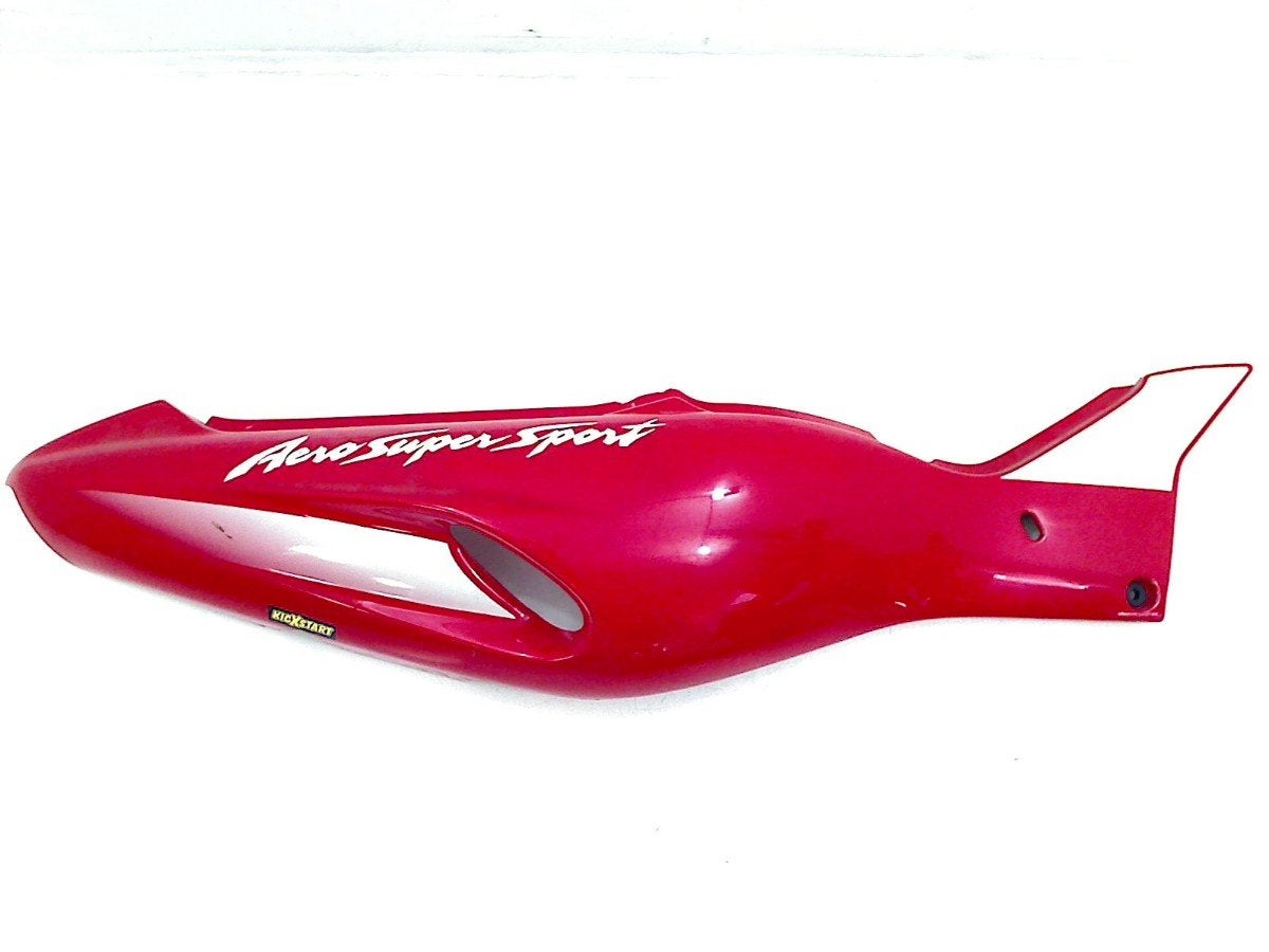QUEUE DE CARENAGE DROIT Yamaha (4SV-21721-2), Dhr. S. di Majo, Utilisé, Info@cama-motorparts.nl, P.J. Troelstraweg 8 8
3144 CX  MAASSLUIS, NL