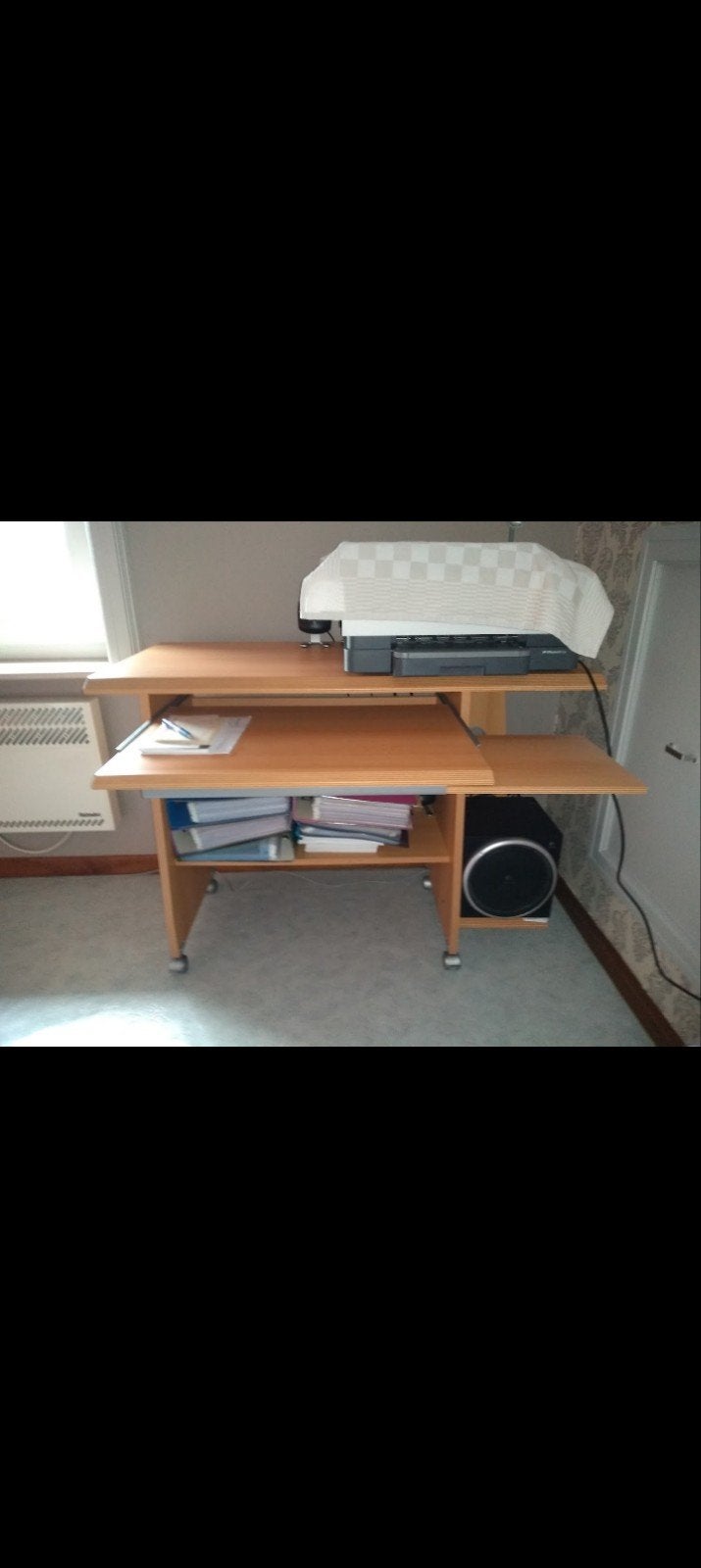 bureau te koop, Ophalen, Hout, Bruin, Zo goed als nieuw