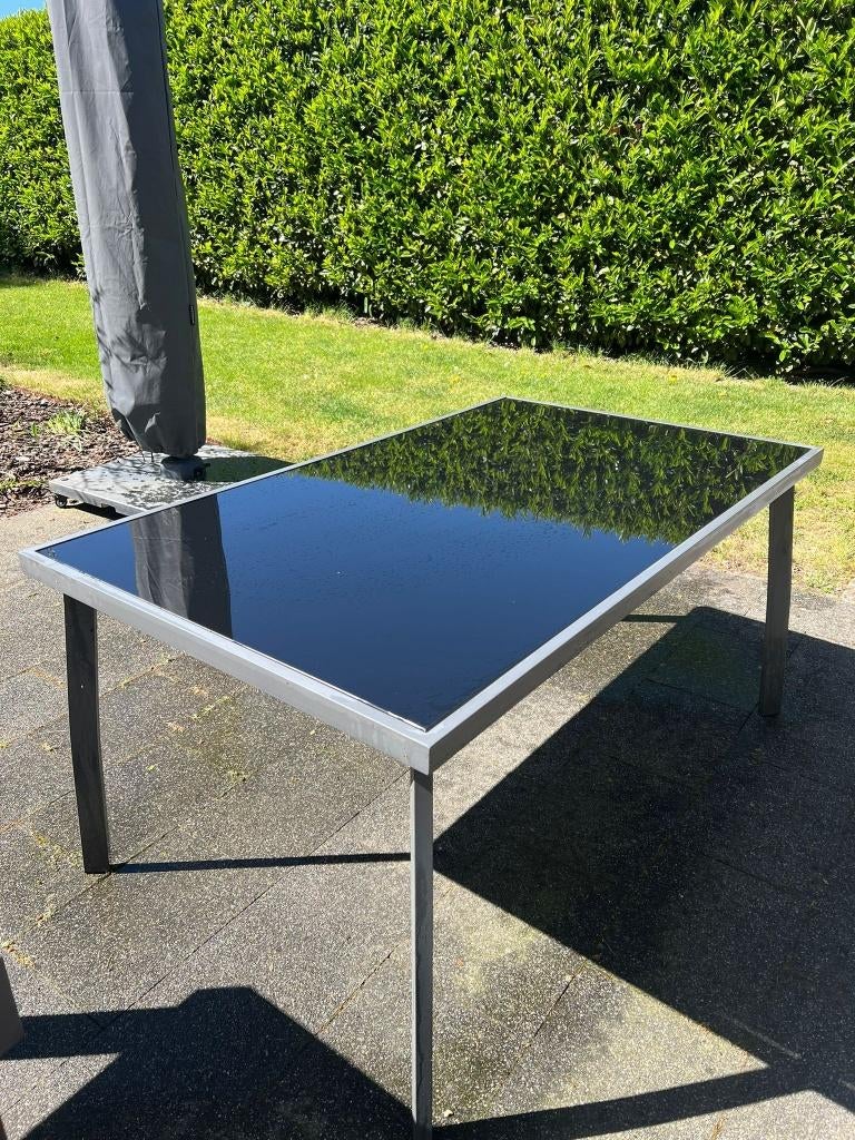 Zwart metalen tafel met zwart glas 90cm op 150 cm + 4 stoel, Huis en Inrichting, Tafels | Eettafels, Ophalen, 100 tot 150 cm, 50 tot 100 cm