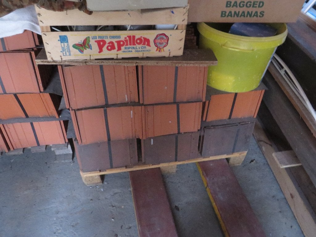 tegelpannen kormic 301, Doe-het-zelf en Bouw, Ophalen, Zwart, Dakpannen