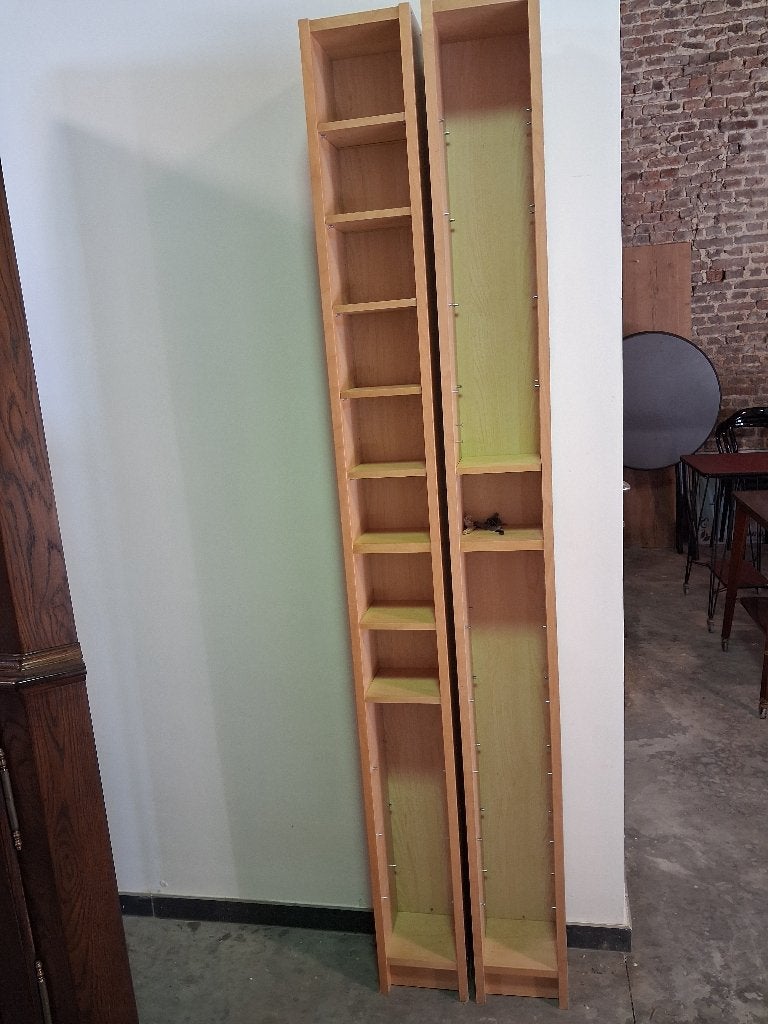 Ikea étagères, Enlèvement