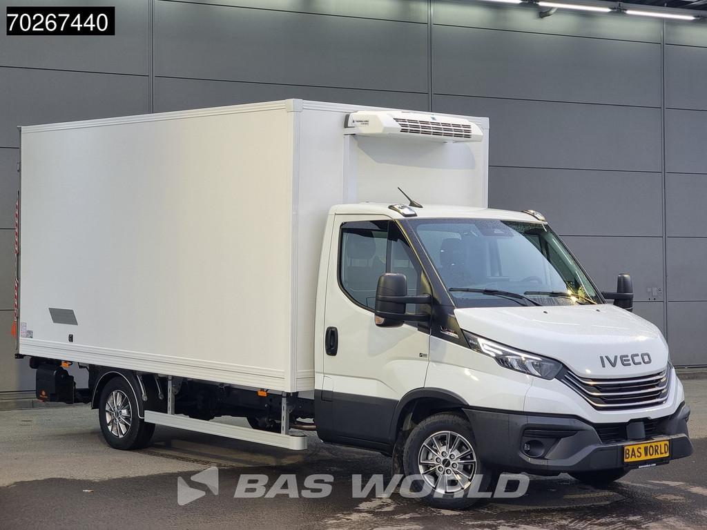 Iveco Daily 35S18 BPM VRIJ! 3.0L Laadklep Koelwagen Vriezer, Auto's, Stof, Euro 6, 4 cilinders, Iveco