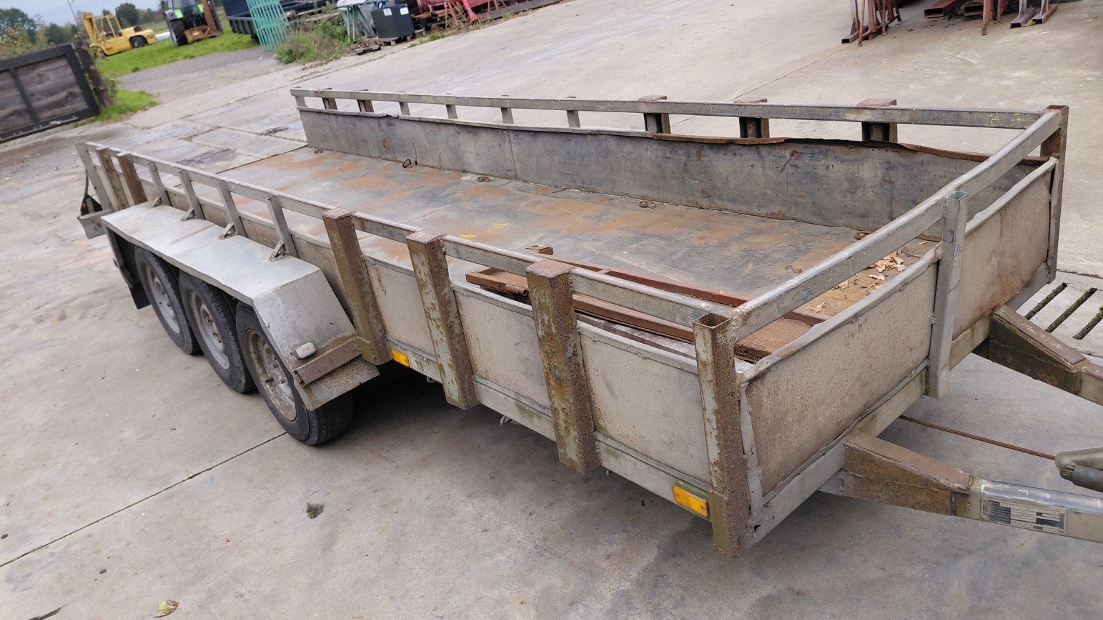 3 asser aanhangwagen gtf latre, Enlèvement, Utilisé