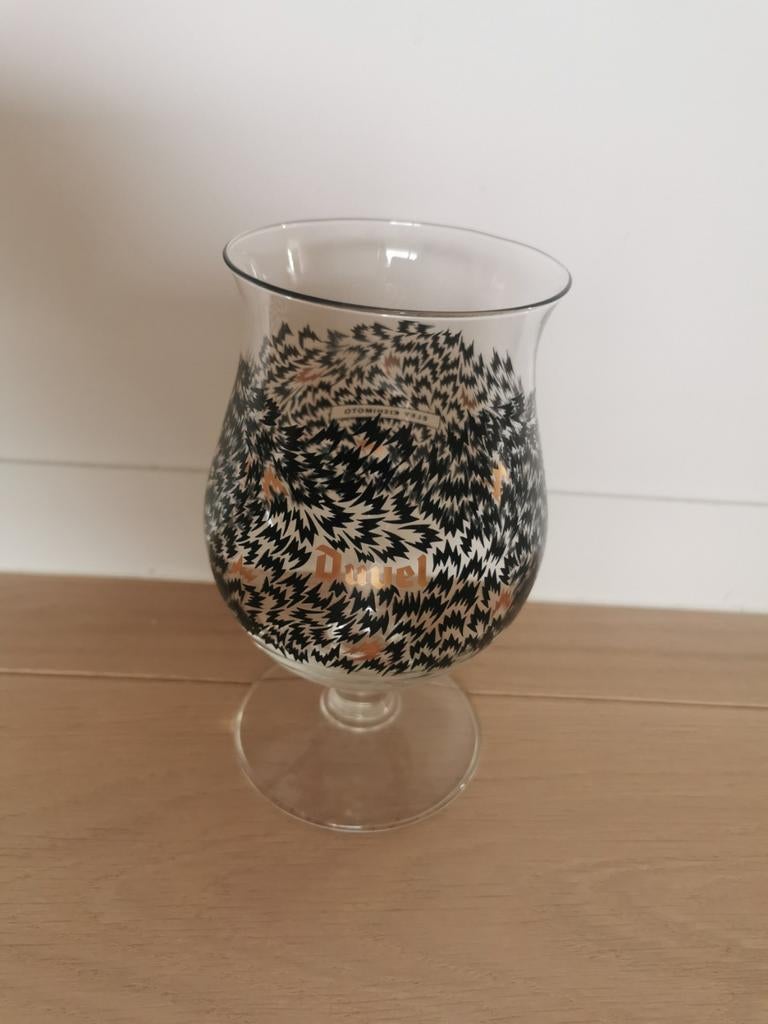 Duvelglas Eley Kishimoto, Verzamelen, Biermerken, Ophalen of Verzenden, Duvel