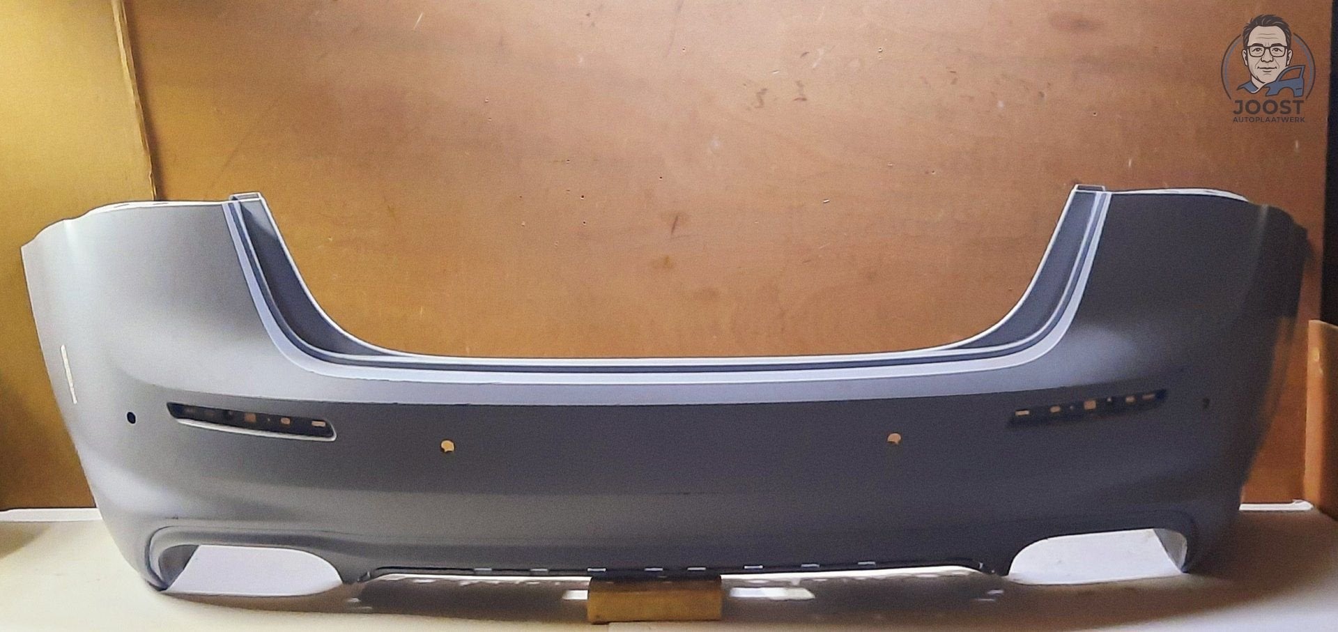 Achterbumper orgineel nieuw Maserati Ghibli -> '18 670097561, Maserati, -, Nieuw, Ophalen of Verzenden