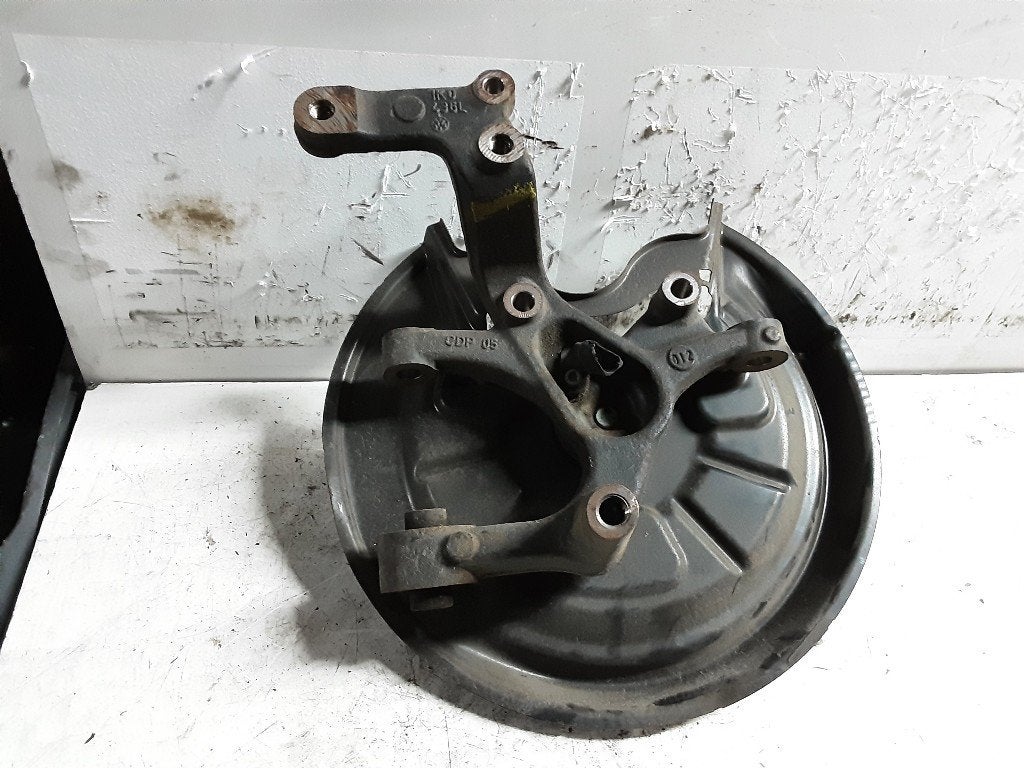 MOYEU DE ROUE ARRIÈRE DROIT Golf V (1K1) (1KO436L), Autos : Pièces & Accessoires, Freins & Transmission, Volkswagen, Utilisé