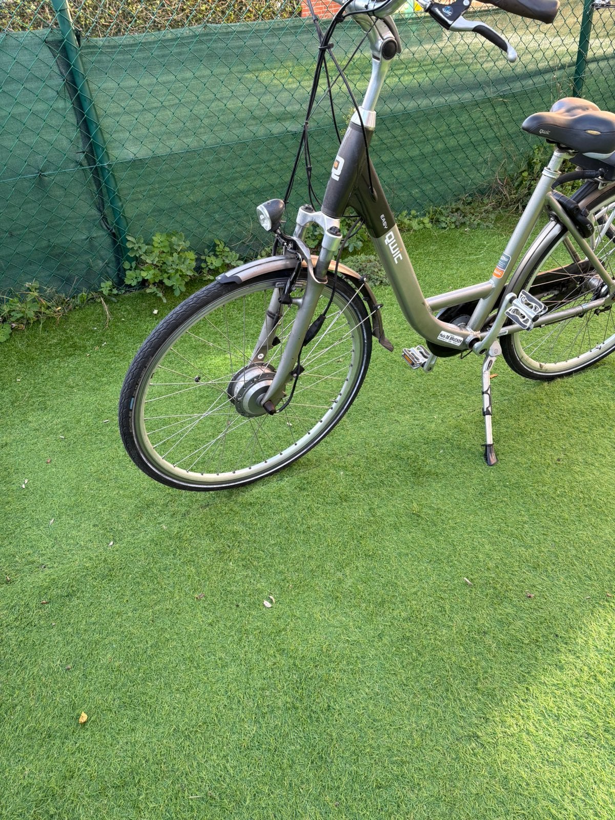 Elektrische dames fiets, Fietsen en Brommers, Ophalen of Verzenden, Zo goed als nieuw