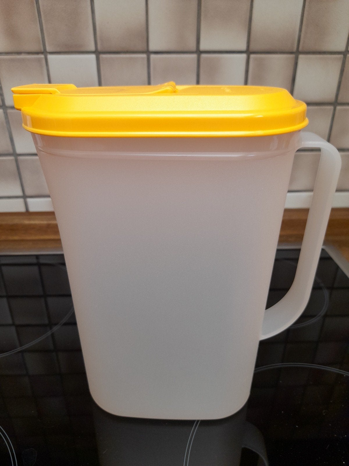 Carafe Tupperware NEUVE, Maison & Meubles, Cuisine| Tupperware, Enlèvement ou Envoi, Neuf