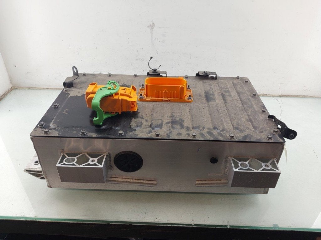BATTERIE HAUT VOLTAGE Juke (F16) (|295102033R|B95B06PD0D|), Germany@nissan-services.eu, Kronenweg 38
50389  Wesseling, DE, Utilisé