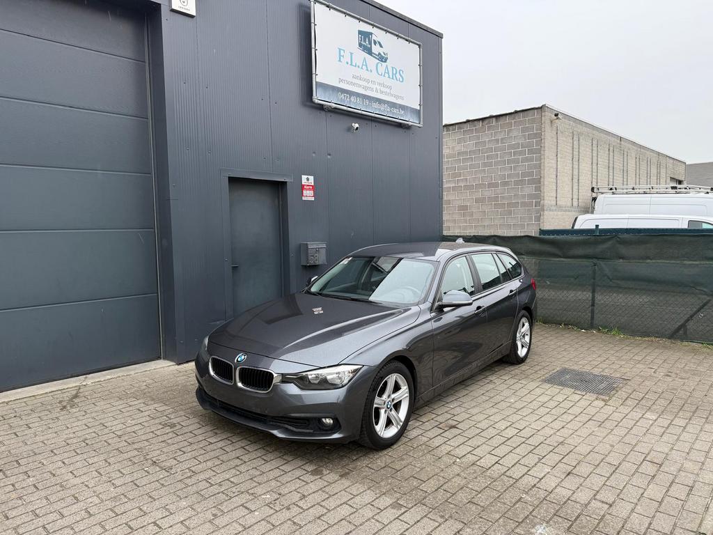 BMW 318D  BJ2017 AUTOMAAT NAVI LEER CAMERA EURO6B FULL, Auto's, Testrit aan huis, 4 cilinders, 2000 kg, 5 deurs