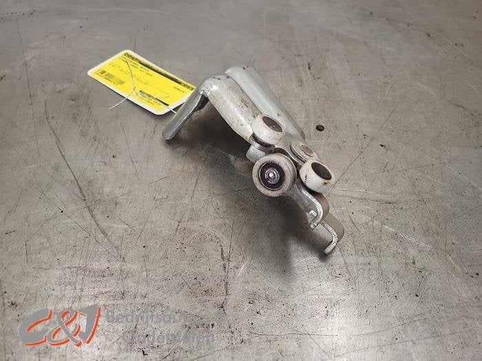 Roulette porte coulissante droite d'un Citroen Jumper (KZA), Autos : Pièces & Accessoires, Carrosserie & Tôlerie, Citroën, Utilisé
