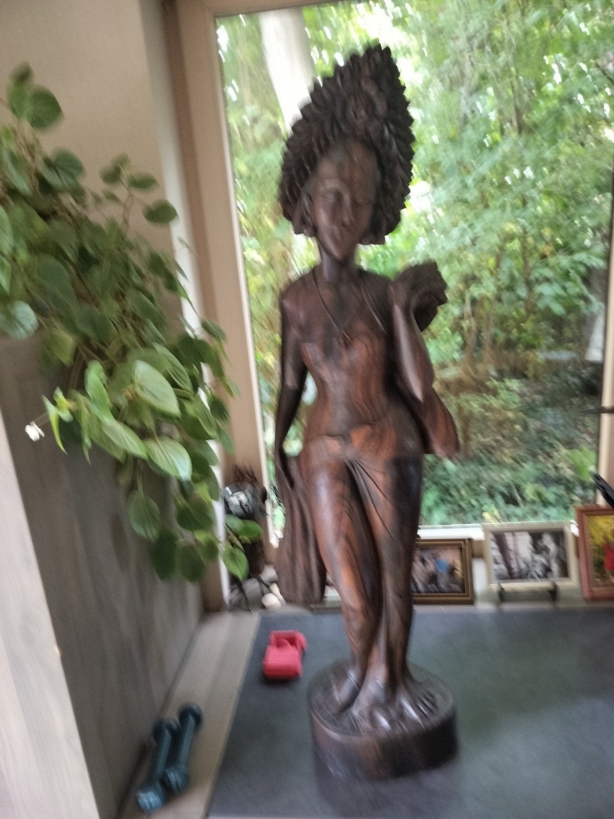 mooi Balinees beeld 97 cm hoogte, Ophalen, 98 cm, Nieuw, Hout