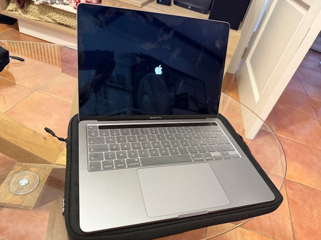 MacBook Pro, Computers en Software, Apple Macbooks, Ophalen, 256 GB, 8 GB, 13 inch