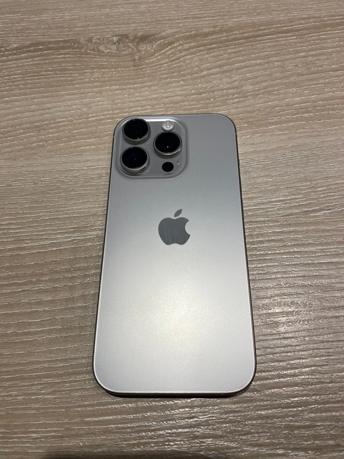 iPhone 16 Pro 128GB Natural Titanium | 93% batterij, Telecommunicatie, 128 GB, Zo goed als nieuw, Zonder simlock, Grijs