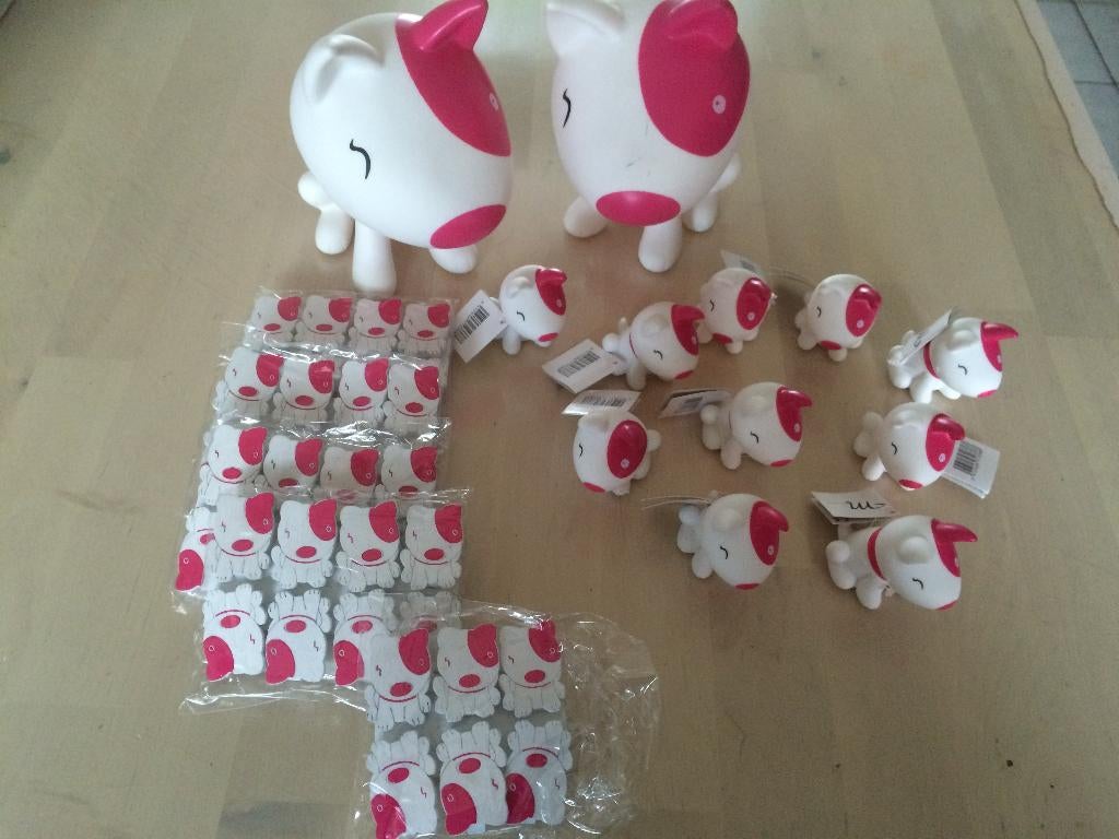 Hondje Pitty fuchsia collectie UITVERKOOP, Ophalen of Verzenden, Nieuw, Kraamcadeau