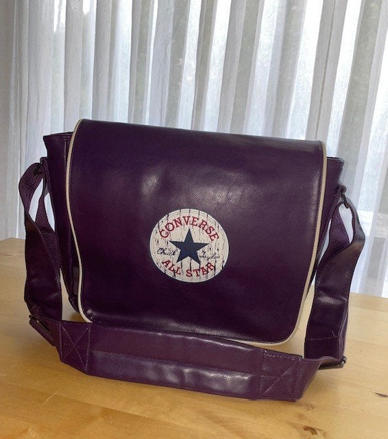 Sac à bandoulière violet Converse All Star Vintage, Bijoux, Sacs & Beauté, Sacs | Sacs à bandoulière, Enlèvement, Utilisé, Violet