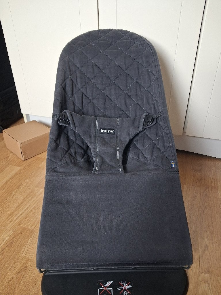 babybjorn wipstoel / wipper donker grijs, Kinderen en Baby's, Ophalen of Verzenden, Zo goed als nieuw, Wipstoel