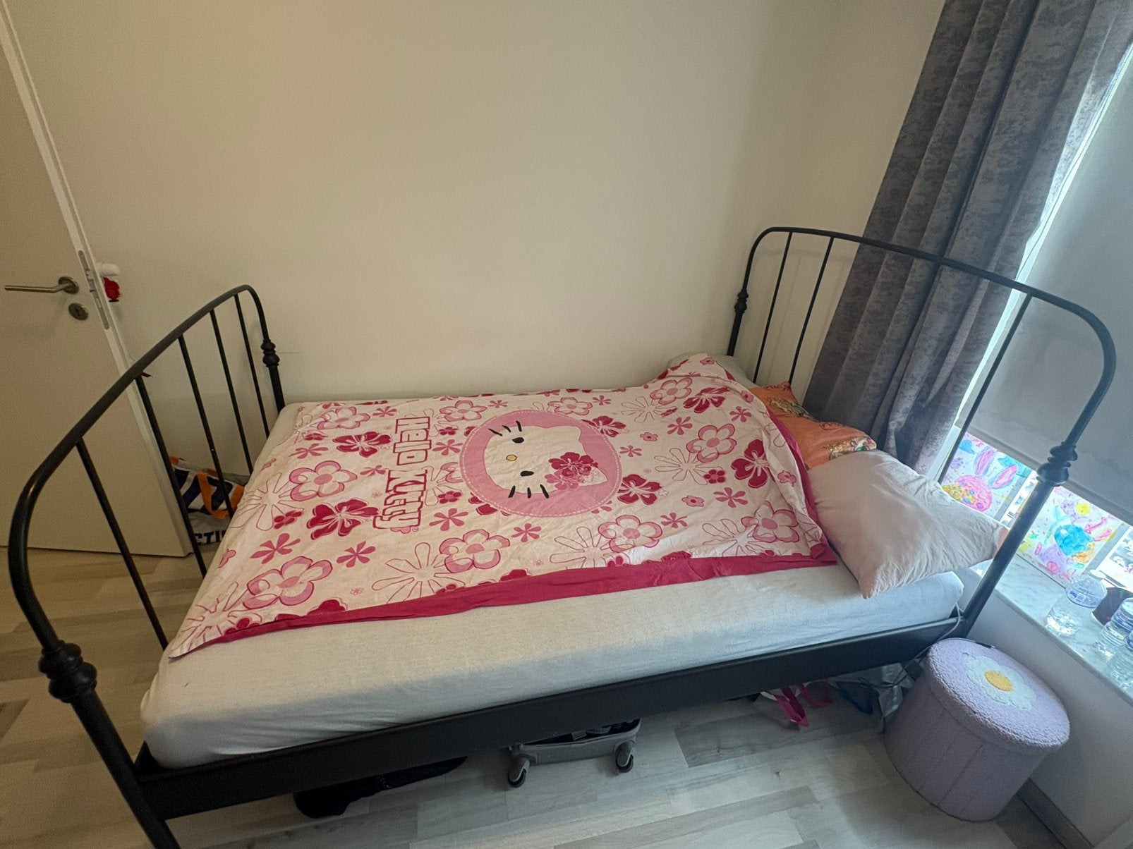 Lit 140/200, Ophalen, Zo goed als nieuw, Matras