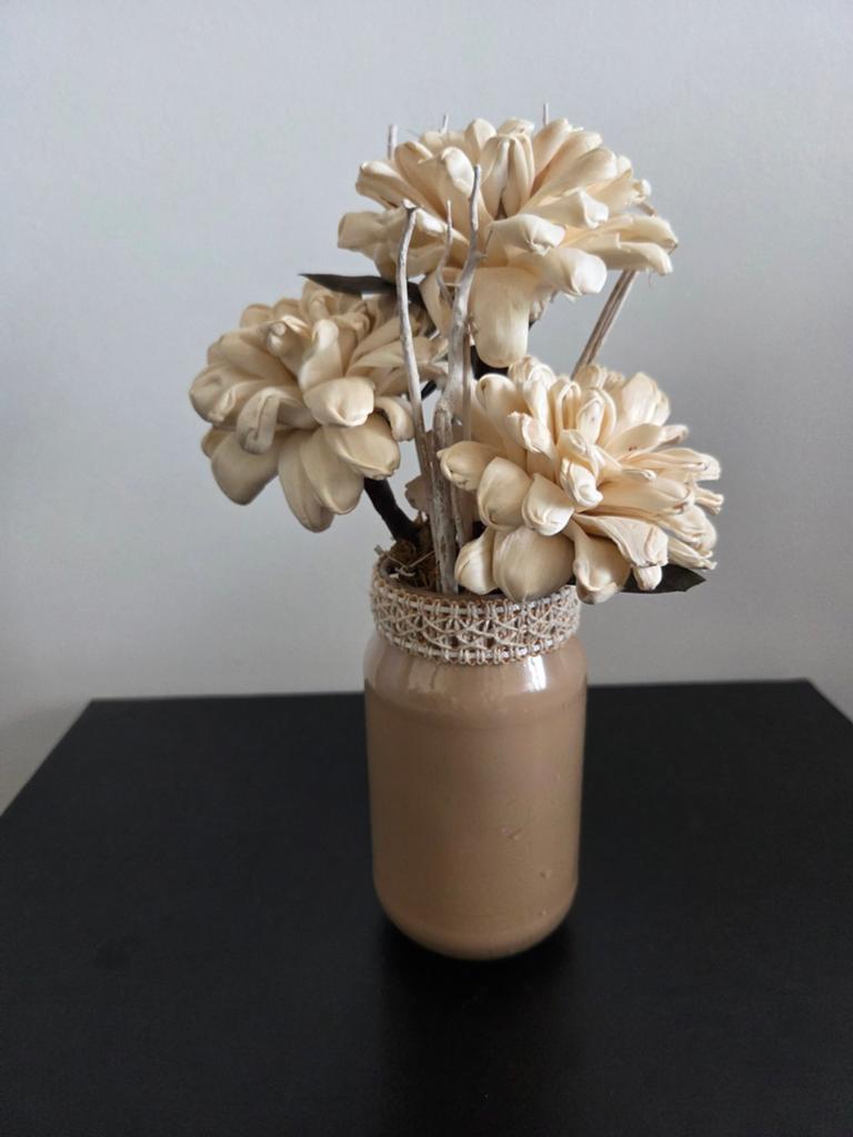 Vaasje met nep bloemen, Huis en Inrichting, Woonaccessoires | Kunstplanten en Kunstbloemen, Ophalen of Verzenden