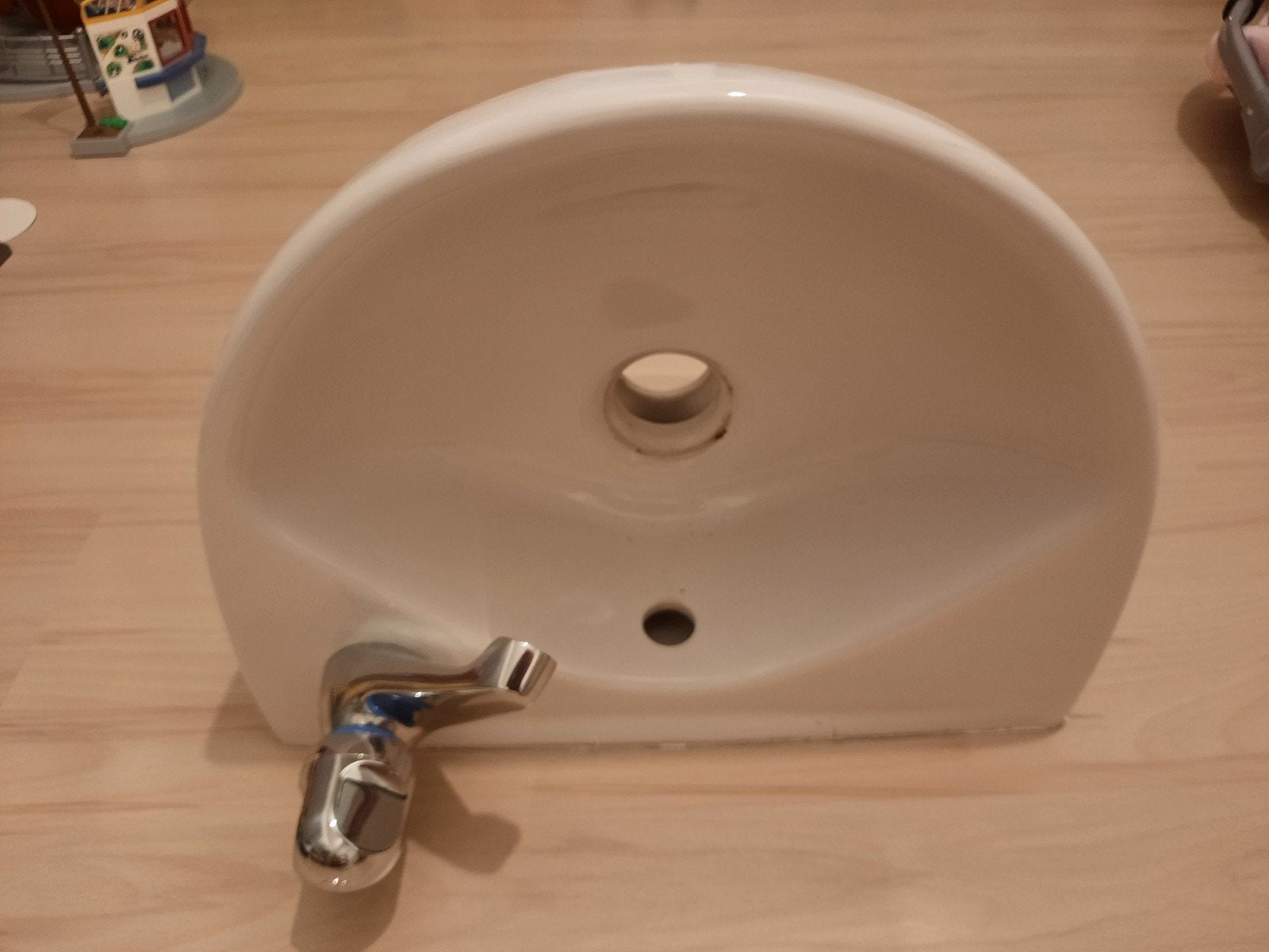 lavabo met kraa., Doe-het-zelf en Bouw, Ophalen, Kraan