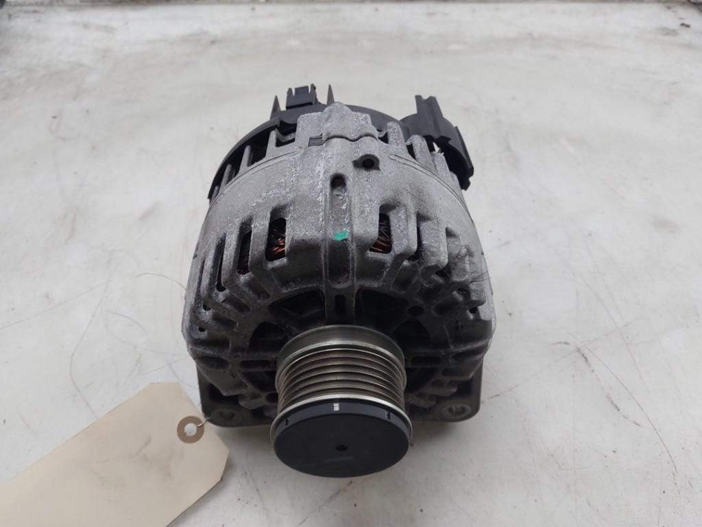 ALTERNATEUR Kangoo Express (RFK) (|231006293R|A4209064900|), Autos : Pièces & Accessoires, Moteurs & Accessoires, Renault, Utilisé