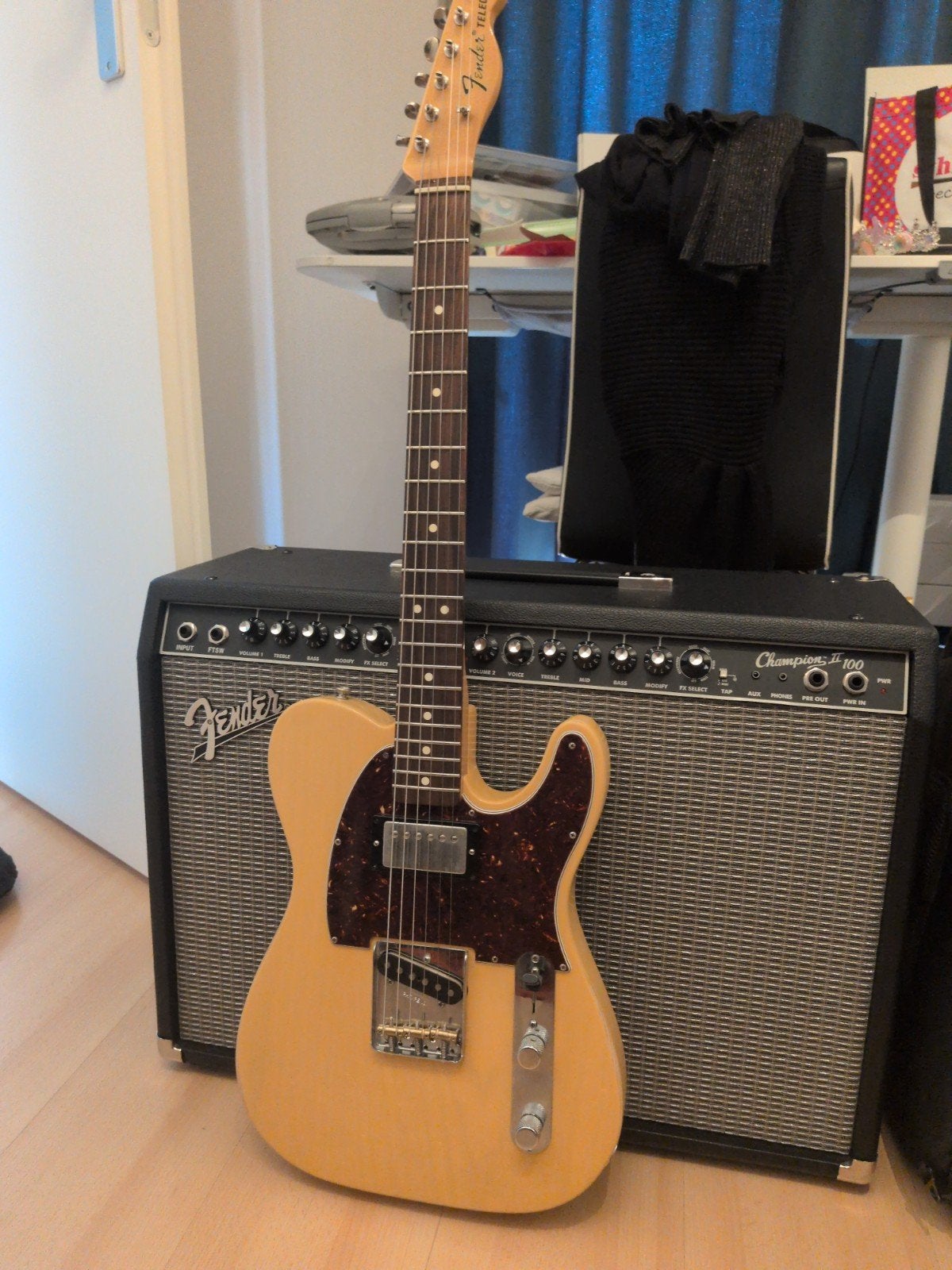 Fender Telecaster Graham Coxon model 2011, Musique & Instruments, Instruments à corde | Guitares | Électriques, Enlèvement, Fender