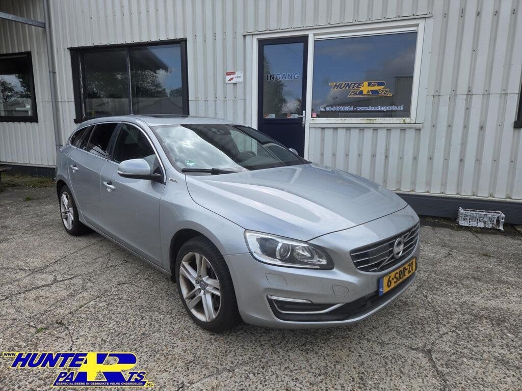 Volvo V60 2.4 D6 AWD Plug-In Hybrid Summum Kleurcode 477, Gebruikt, Volvo, Volvo
