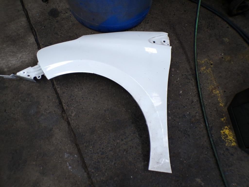 Aile avant gauche Peugeot 208 1 2012-2015 LP/15332, Ophalen, Gebruikt, Voor, Peugeot