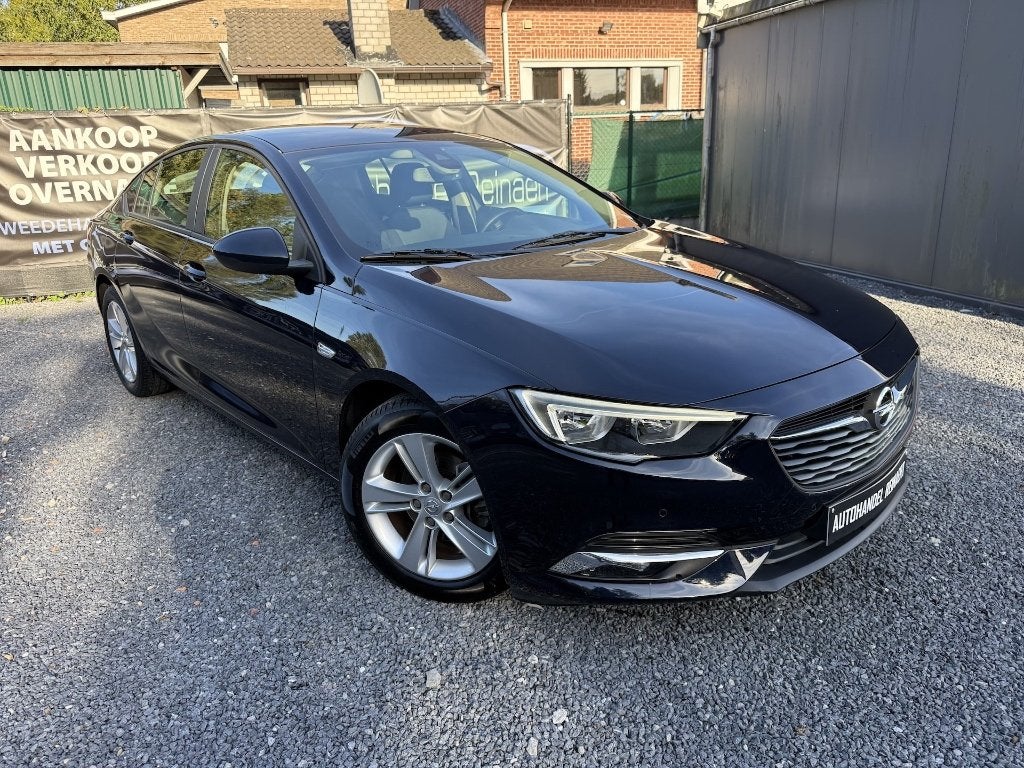 Opel Insignia Grand Sport 1.5i, 2018, slechts 62.000km, Navi, Auto's, Dealer onderhouden, Stof, 1490 cc, Bedrijf