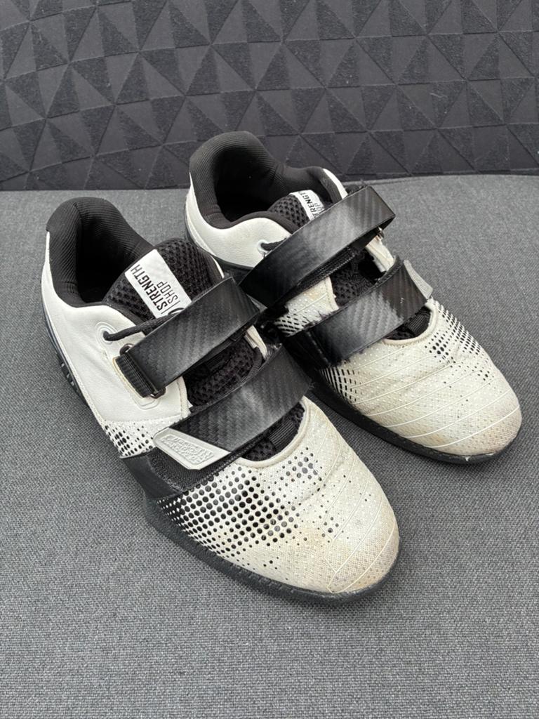 Squat en Gewichthefschoenen (Maat 42), Sports & Fitness, Gymnastique, Comme neuf, Enlèvement, Blanc, Chaussons de gymnastique