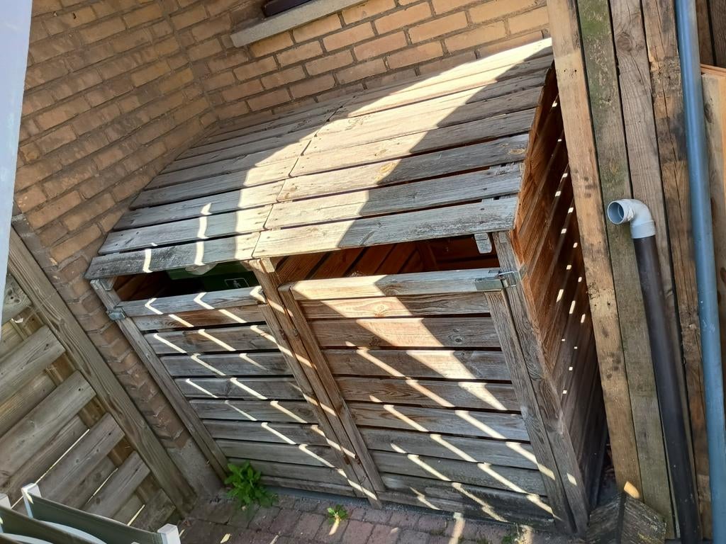 Containerberging - hok voor vuilbakken, Ophalen, Containerberging