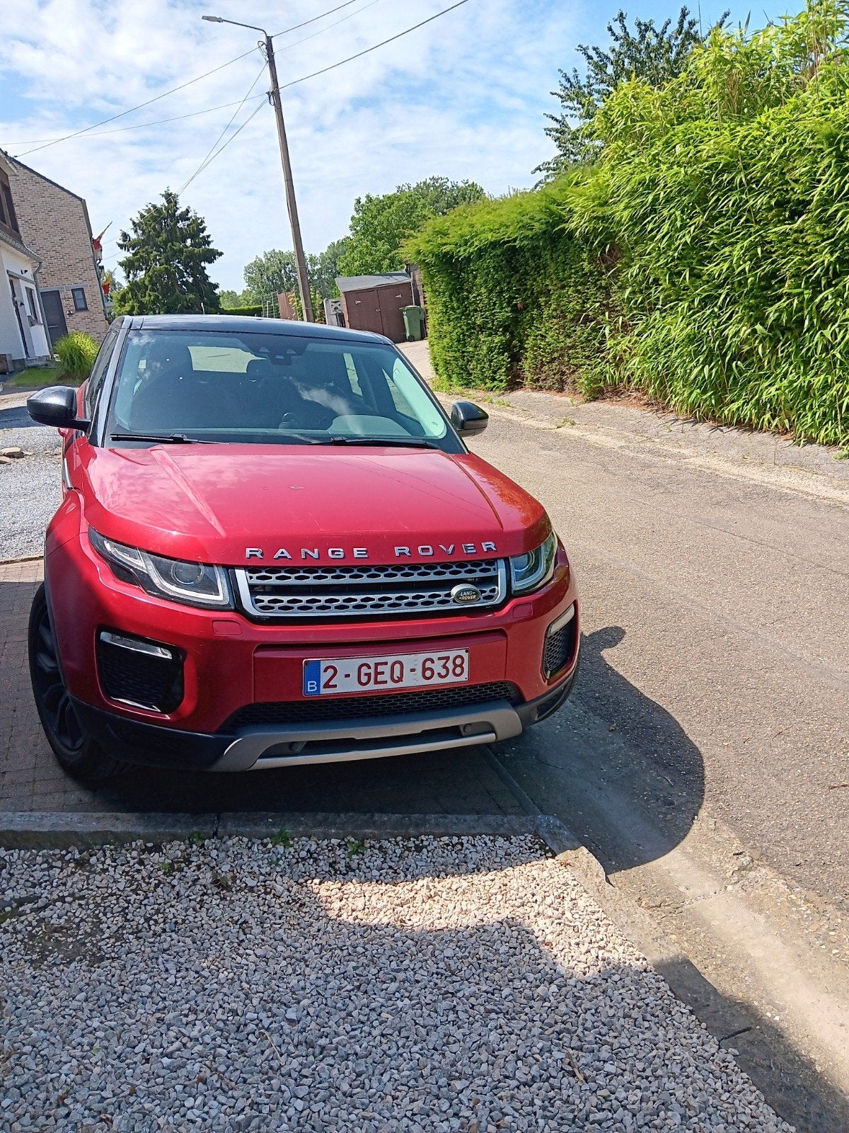 Land Rover Evoque, Rouge, 2000 kg, Noir, Automatique