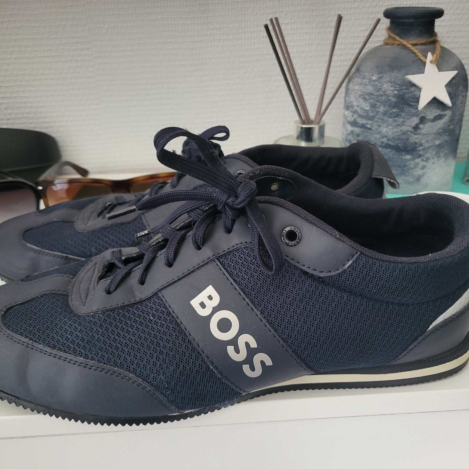 2 hugo boss 1 Airmax Nike en 1 adidas, Ophalen of Verzenden