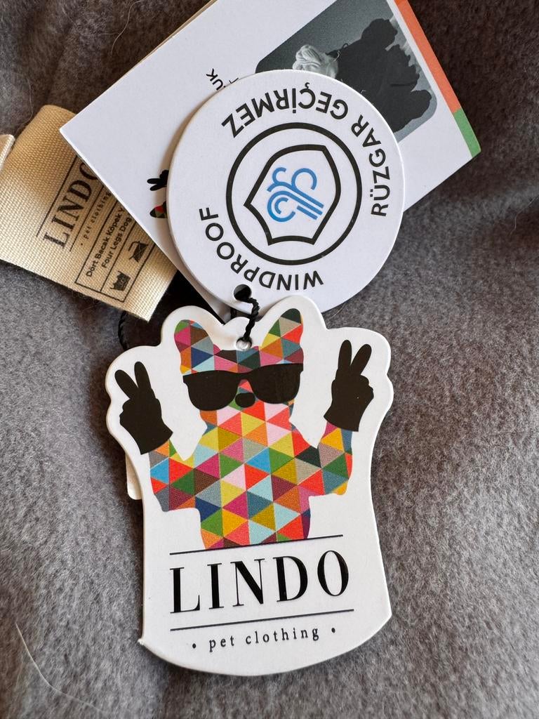 Lindo hondenjas nieuw te koop maat 8, Animaux & Accessoires, Vêtements pour chiens, Enlèvement ou Envoi, Comme neuf, Manteau pour chien