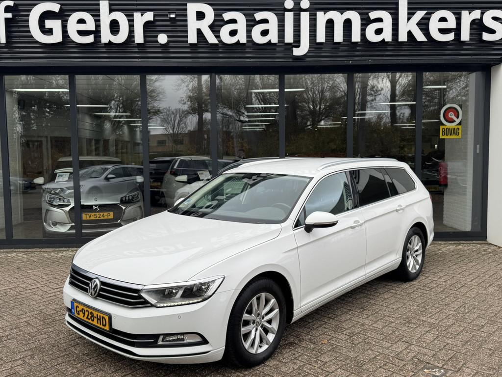 Volkswagen Passat Variant 1.6 TDI Highline*ACC*Navi*Camera*, Auto's, Stof, Gebruikt, Euro 6, 4 cilinders
