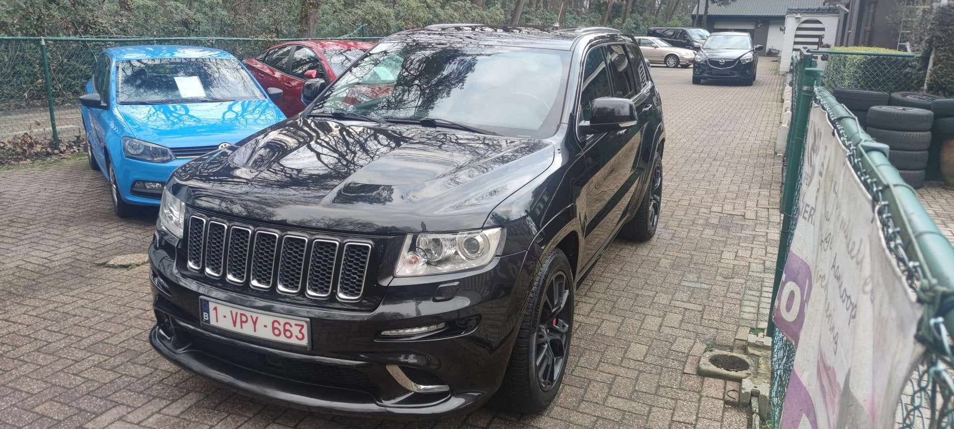 Jeep Grand Cherokee Grand Cherokee 6.4i V8 SRT8 ! LICHTE VRA, Automaat, Gebruikt, 344 kW, Navigatiesysteem