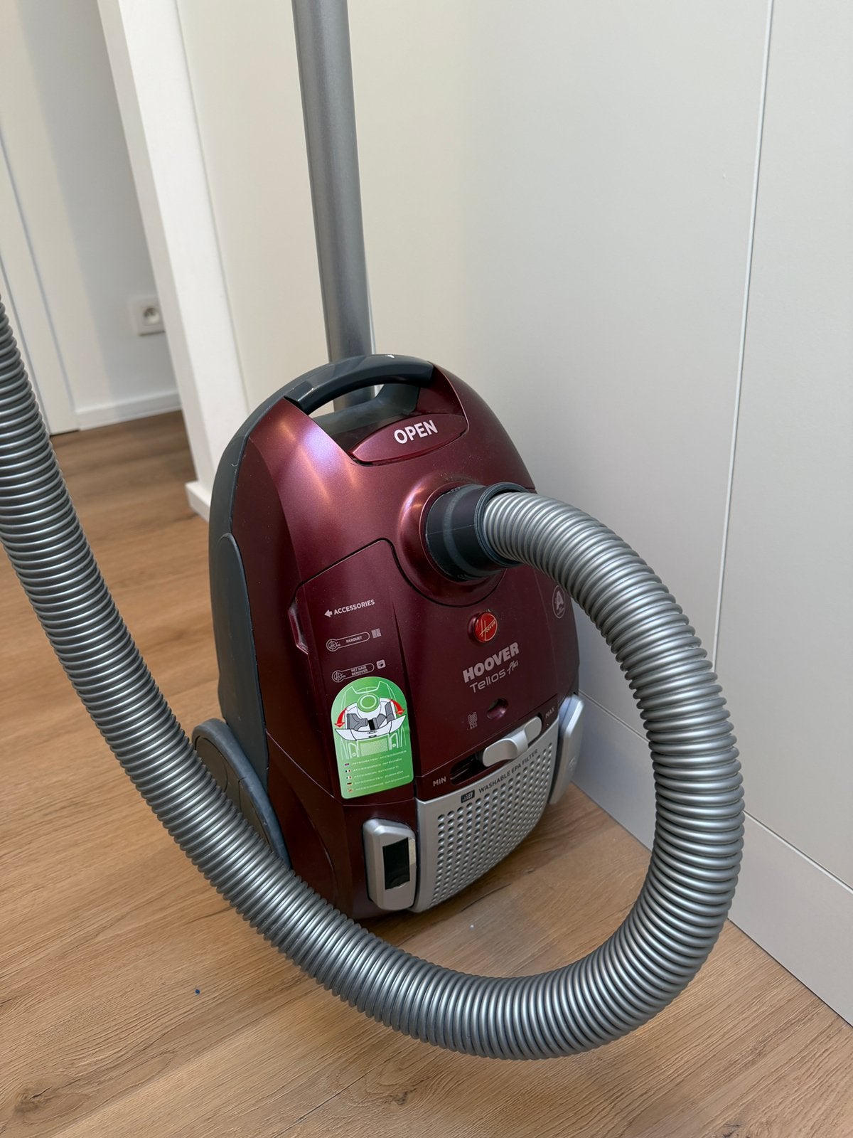 Hoover Telios TE70, Puissance d'aspiration réglable, Enlèvement, Utilisé, Moins de 1 200 watts