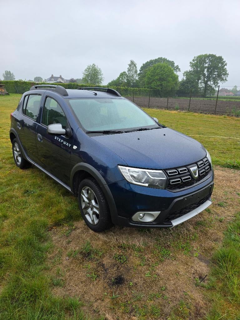 dacia sandero stepway 1 eigenaar benzine, Auto's, Dacia, Voorwielaandrijving, Monovolume, Euro 6, 110 g/km