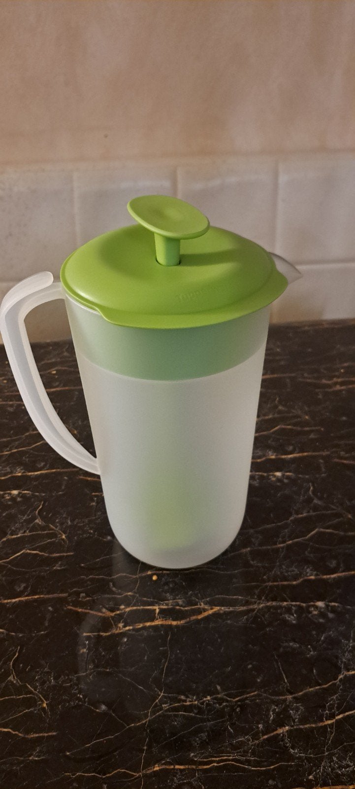 nieuwe blosem schenkkan van tupperware, Ophalen of Verzenden