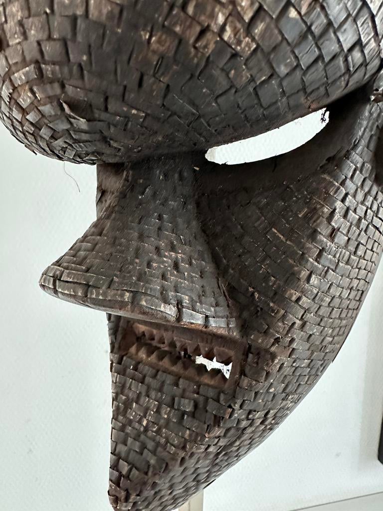 Salampasu Oorlogsmasker Afrikaanse kunst v. Antropoloog, Antiek en Kunst, Verzenden