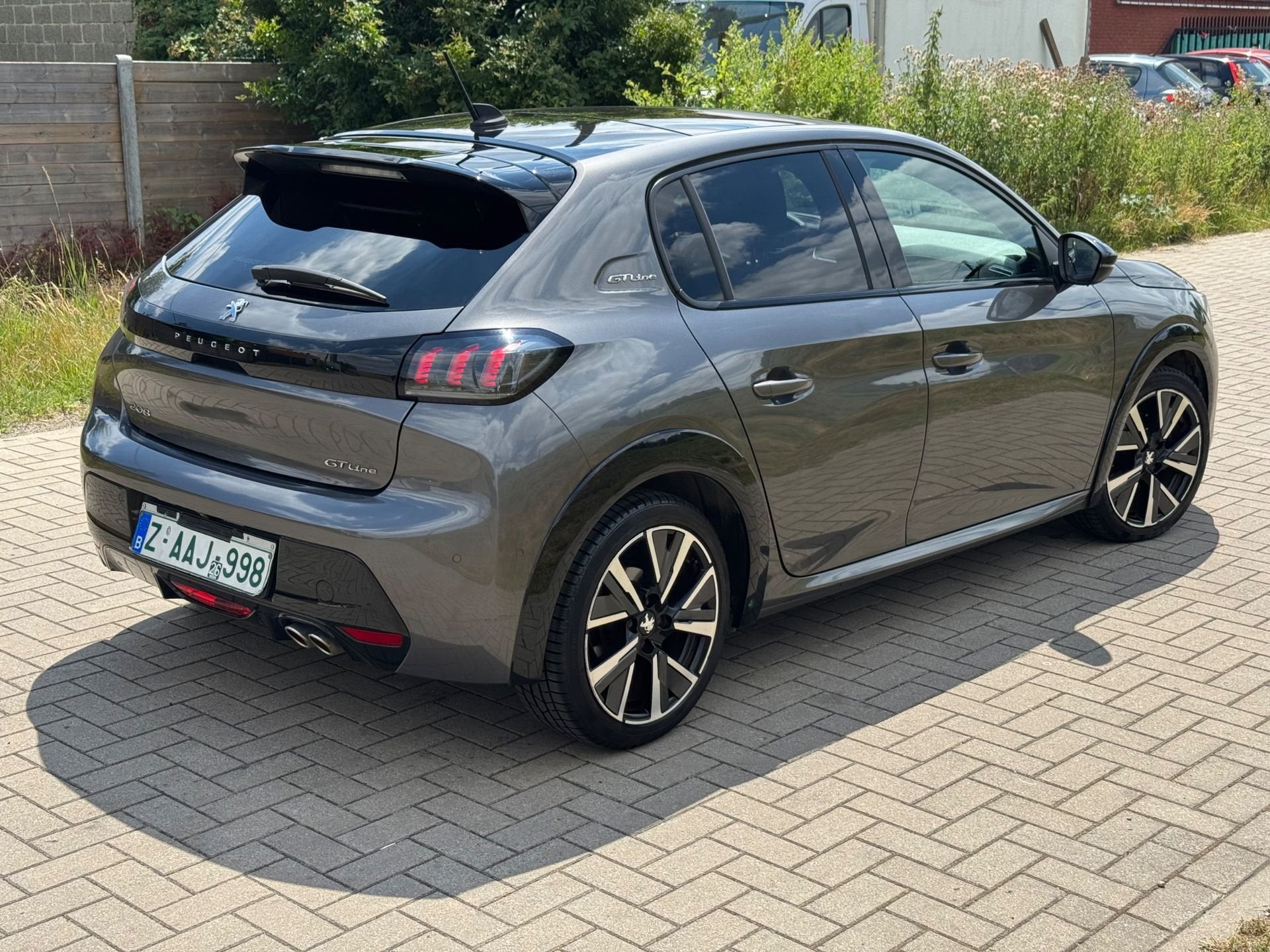 Peugeot 208, Autos, 94 kW, Argent ou Gris, Achat, Entreprise