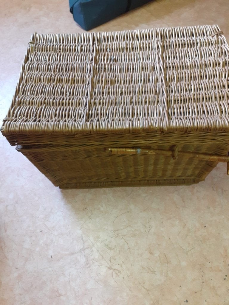 rieten mand, Huis en Inrichting, Ophalen, Gebruikt, Mand, Rechthoekig