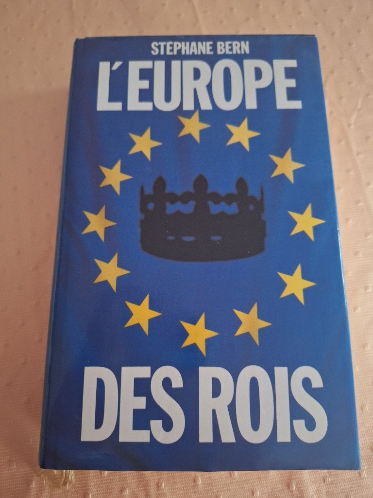Boek Het Europa der Koningen van Stéphane Bern, Ophalen of Verzenden, Zo goed als nieuw, Stéphane Bern, Europa