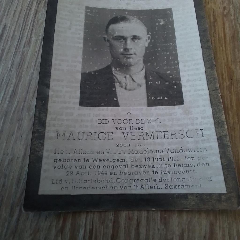 Oorlogsslachtoffer, Collections, Images pieuses & Faire-part, Envoi, Image pieuse