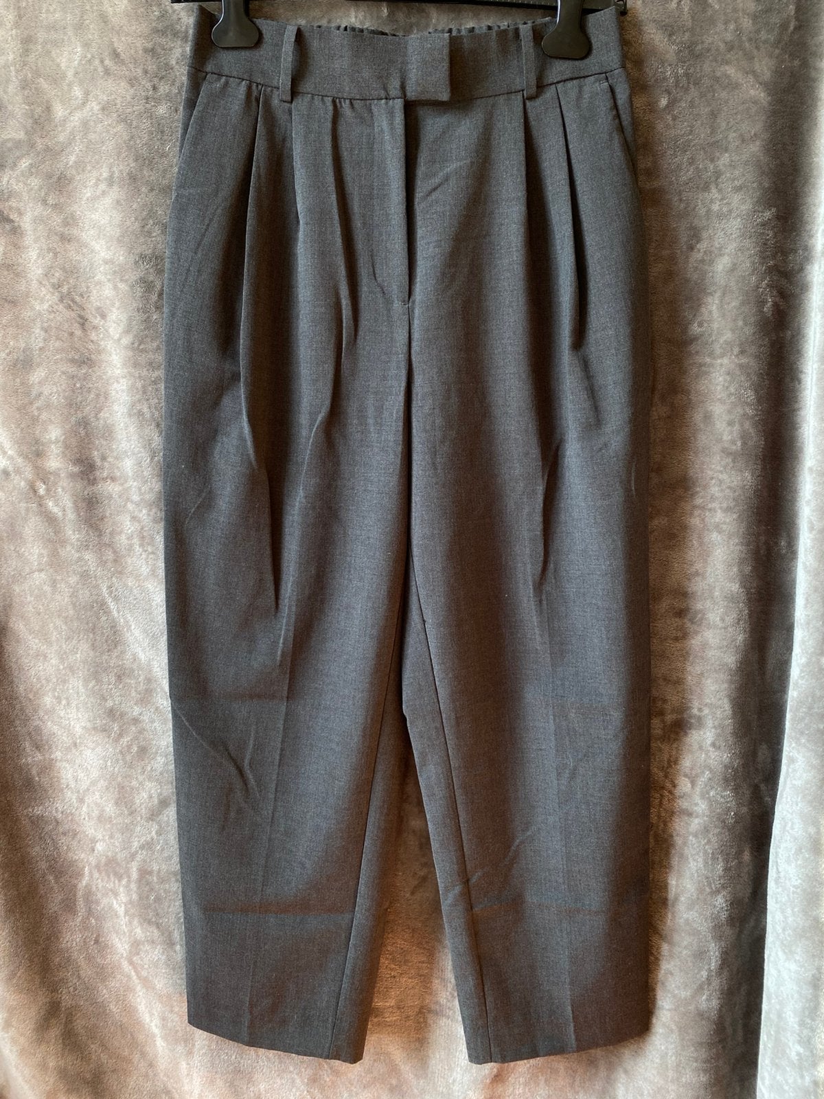 Pantalon H&M gris foncé, Vêtements | Femmes, Culottes & Pantalons, Taille 42/44 (L), Gris, Enlèvement ou Envoi, Comme neuf