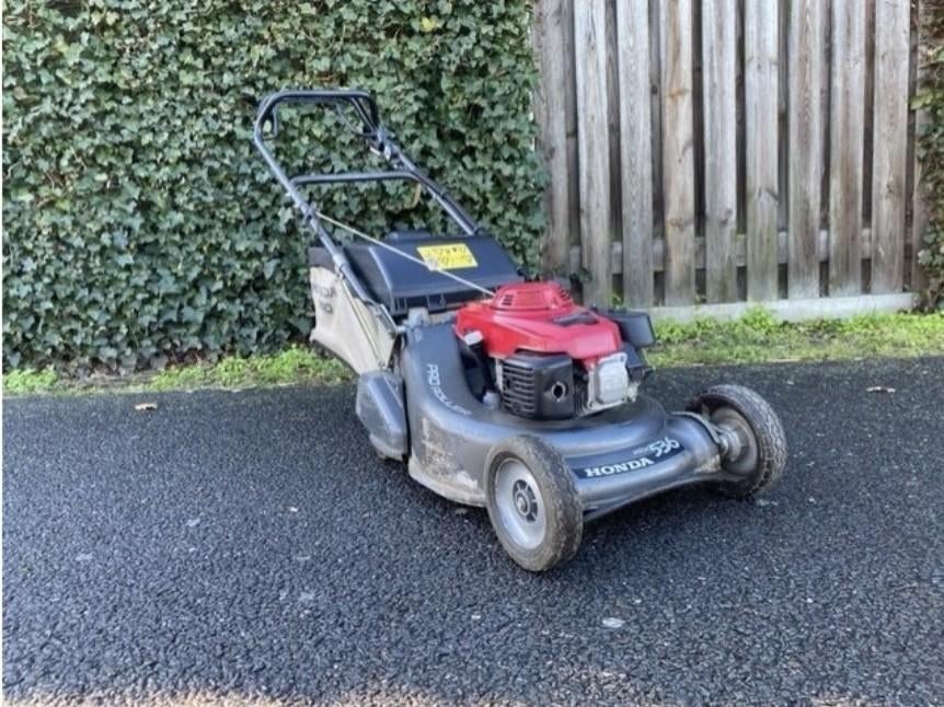 Honda hrh 536 qx wals maaier, Enlèvement
