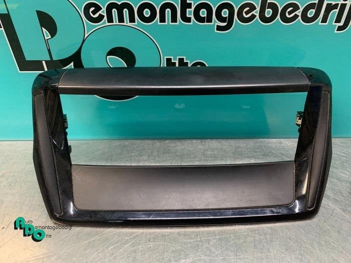 Cadre radio d'un Peugeot 208 (208 12-), -, 3 mois de garantie, Utilisé, -
